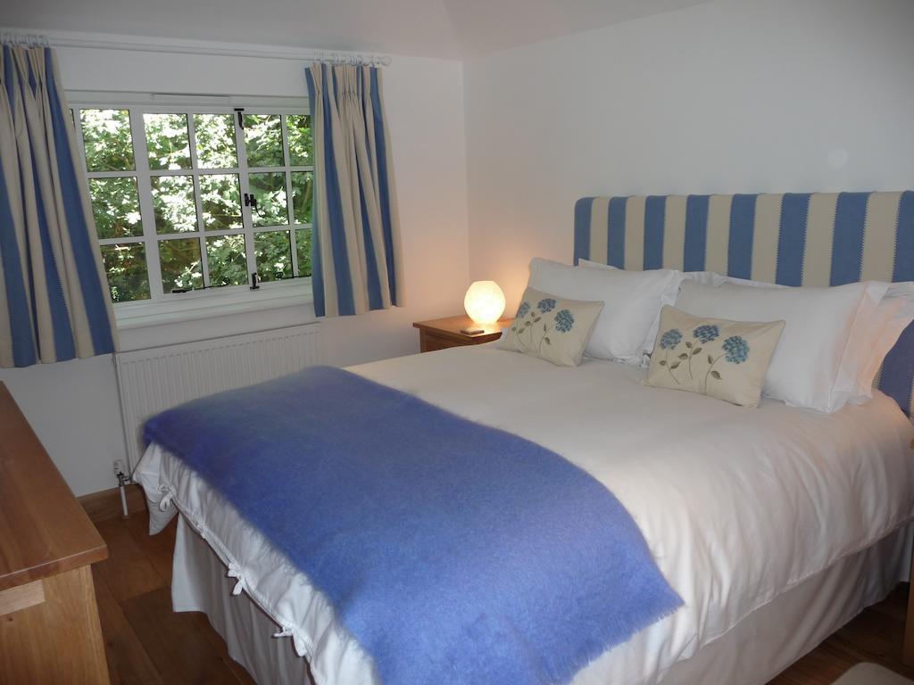 The Apartment At Hillside Lodge Broadway  Phòng bức ảnh